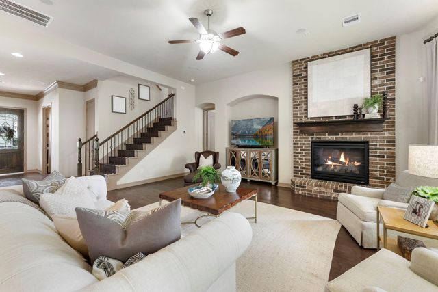 14 Dewlight Place, The Woodlands, TX 77354