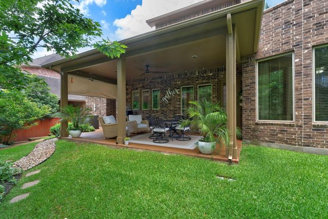 14 Dewlight Place, The Woodlands, TX 77354