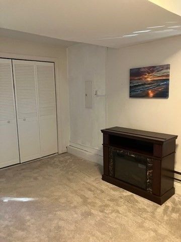 10 West Ave D, Webster, MA 01570