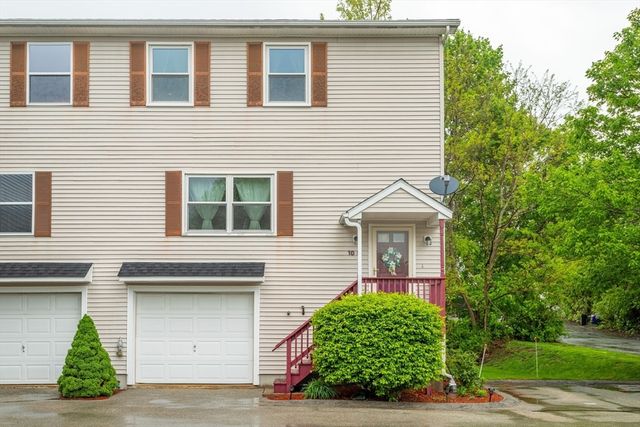 10 West Ave D, Webster, MA 01570