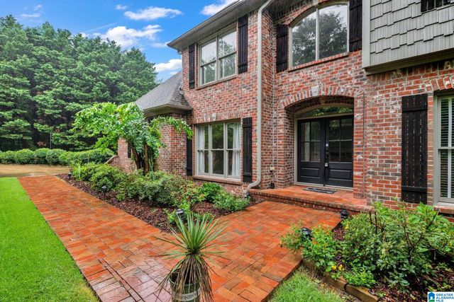 394 GREYSTONE GLEN CIRCLE, Hoover, AL 35242