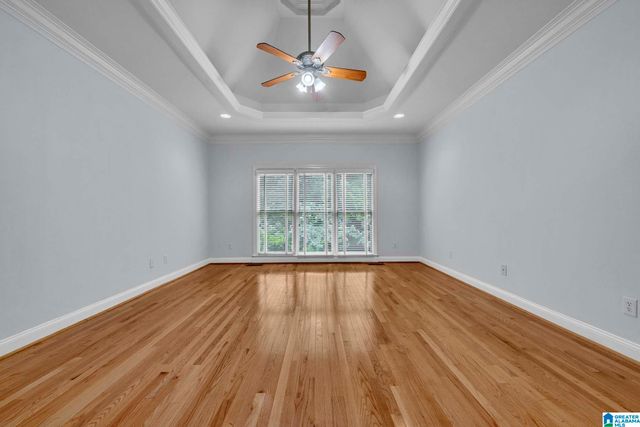 394 GREYSTONE GLEN CIRCLE, Hoover, AL 35242