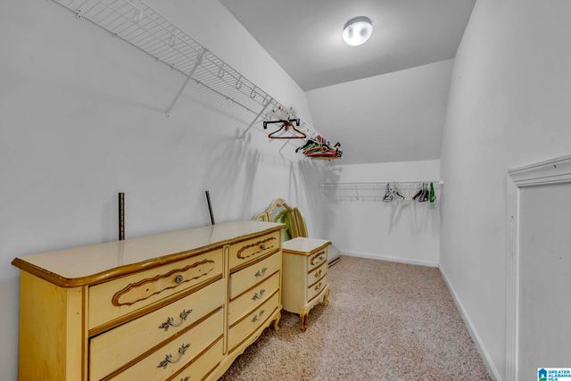 394 GREYSTONE GLEN CIRCLE, Hoover, AL 35242