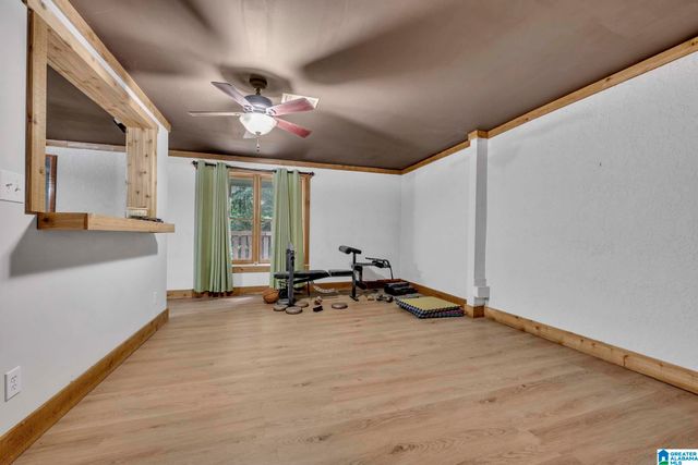 394 GREYSTONE GLEN CIRCLE, Hoover, AL 35242