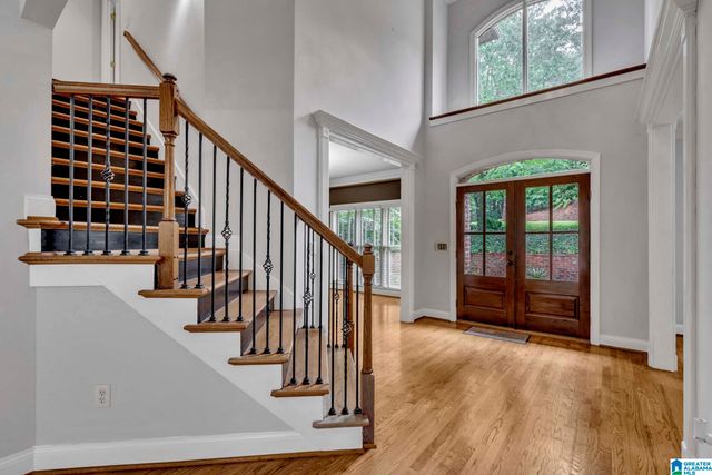 394 GREYSTONE GLEN CIRCLE, Hoover, AL 35242