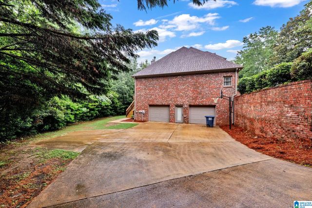 394 GREYSTONE GLEN CIRCLE, Hoover, AL 35242