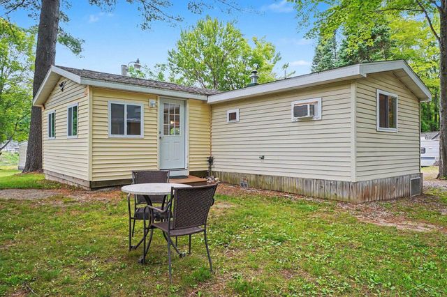 2322 Tittabawasee Avenue, Bourret Twp, MI 48610