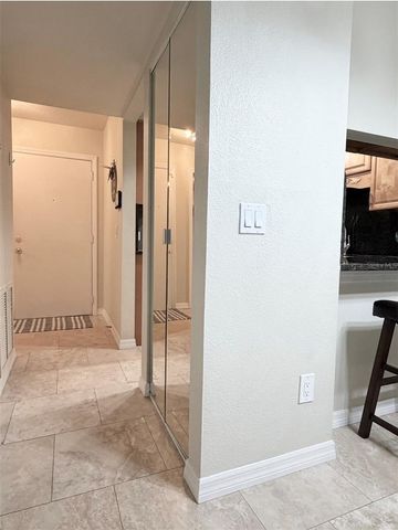 3815 N OAK DRIVE G71, Tampa, FL 33611
