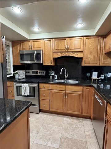 3815 N OAK DRIVE G71, Tampa, FL 33611