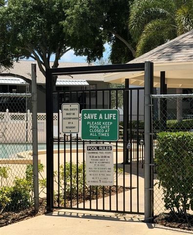 3815 N OAK DRIVE G71, Tampa, FL 33611