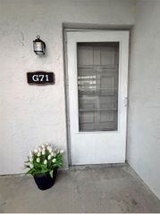 3815 N OAK DRIVE G71, Tampa, FL 33611
