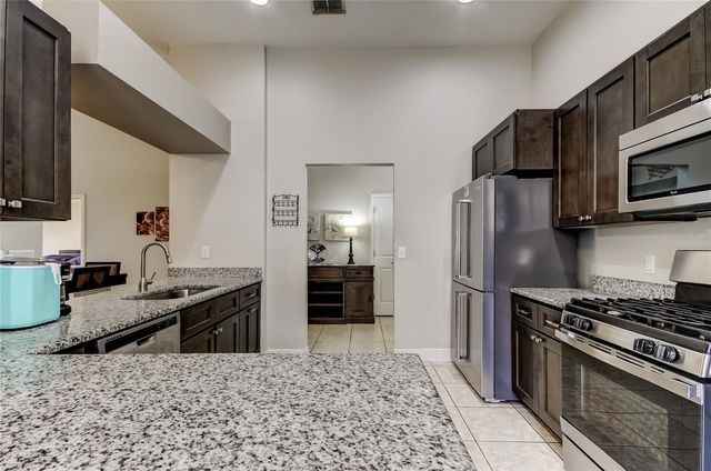 24318 ROLLING VIEW COURT, Lutz, FL 33559