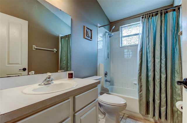 24318 ROLLING VIEW COURT, Lutz, FL 33559