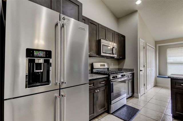 24318 ROLLING VIEW COURT, Lutz, FL 33559