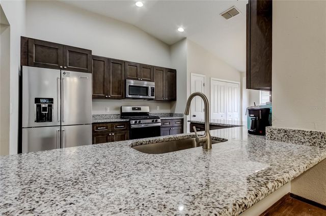 24318 ROLLING VIEW COURT, Lutz, FL 33559