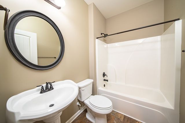 14 Pebblebrook Lane, Fort Mitchell, AL 36856