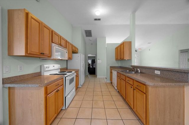 9425 SE HIGHWAY 42, Summerfield, FL 34491