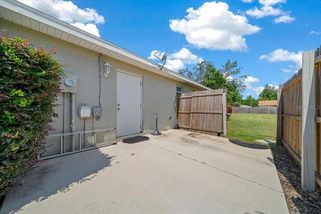 9425 SE HIGHWAY 42, Summerfield, FL 34491