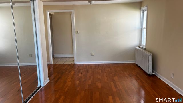 173 Bradley Avenue, Waterbury, CT 06708
