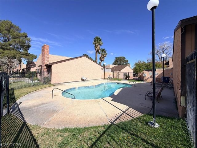 1703 Discus Drive, Las Vegas, NV 89108