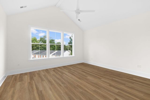 1608 Lauda Drive, Mount Pleasant, SC 29464