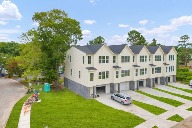 1608 Lauda Drive, Mount Pleasant, SC 29464