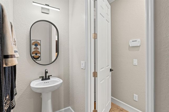 8864 DELLA SCALA CIRCLE, Orlando, FL 32836