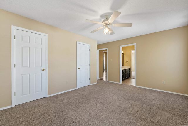 1215 River Oaks Drive, Benton, AR 72019