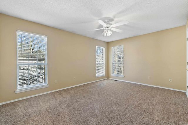 1215 River Oaks Drive, Benton, AR 72019