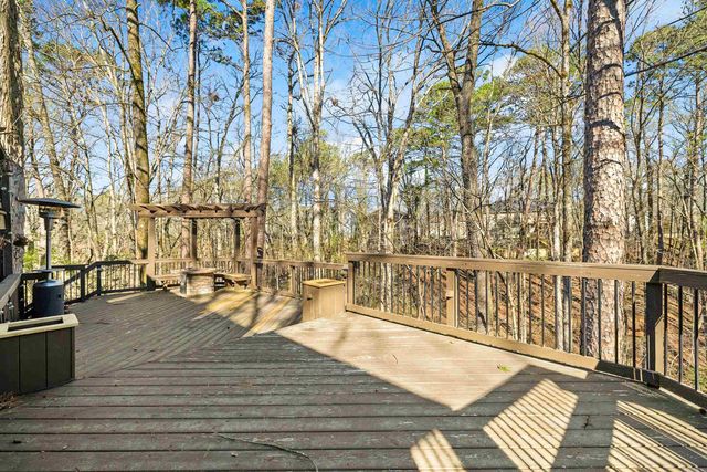 1215 River Oaks Drive, Benton, AR 72019