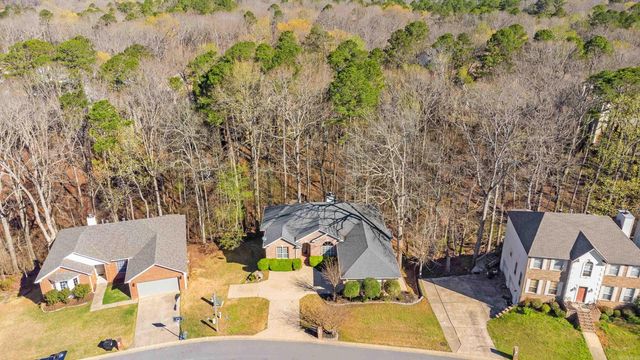 1215 River Oaks Drive, Benton, AR 72019