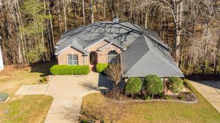 1215 River Oaks Drive, Benton, AR 72019