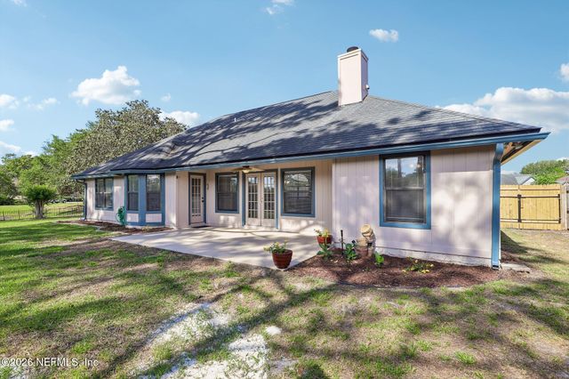 8869 COUNTRY BEND Circle, Jacksonville, FL 32244