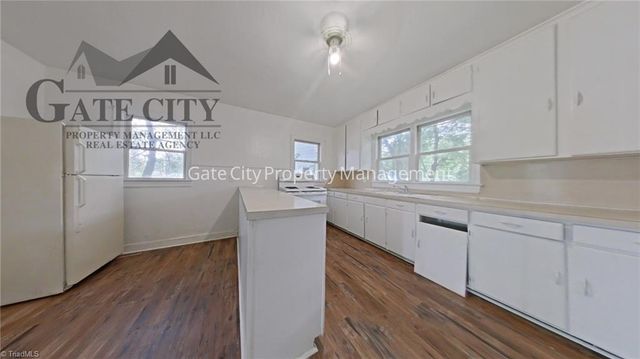401 Chestnut Drive A, High Point, NC 27262