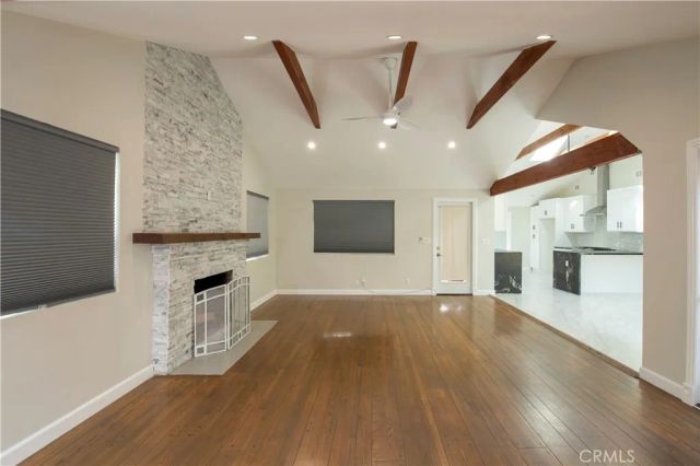 7447 Enfield, Reseda, CA 91335