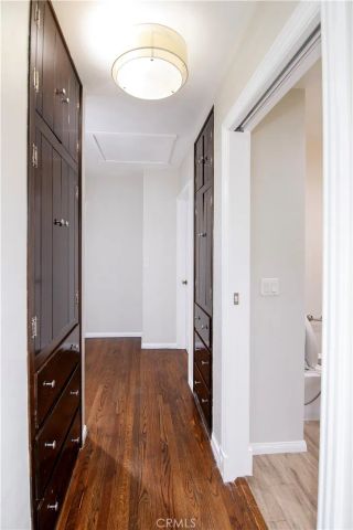 7447 Enfield, Reseda, CA 91335