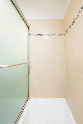 7447 Enfield, Reseda, CA 91335