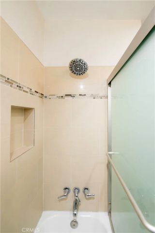 7447 Enfield, Reseda, CA 91335