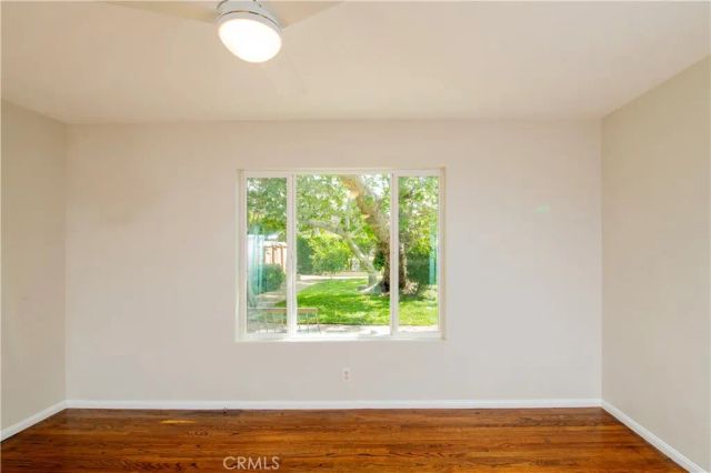 7447 Enfield, Reseda, CA 91335