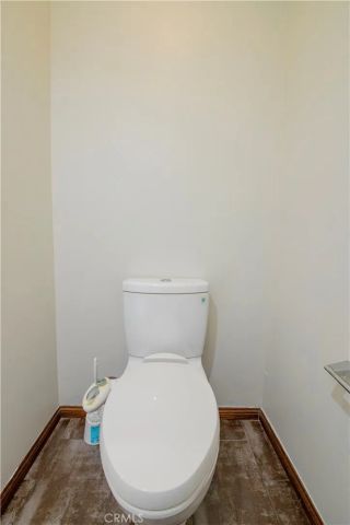 7447 Enfield, Reseda, CA 91335