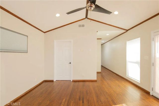 7447 Enfield, Reseda, CA 91335