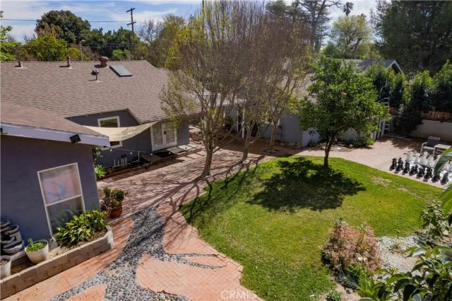 7447 Enfield, Reseda, CA 91335