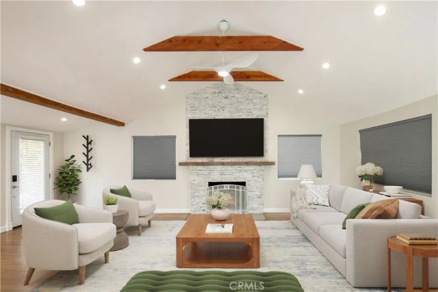 7447 Enfield, Reseda, CA 91335