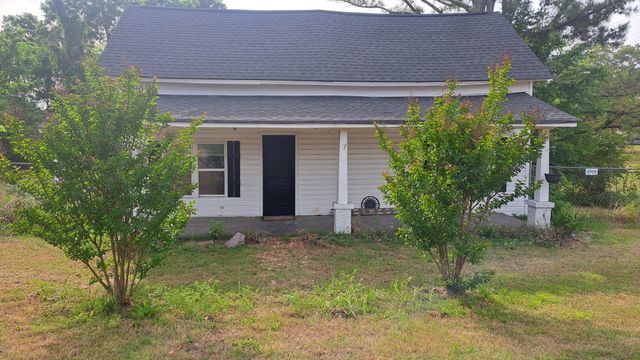 13062 Minor Hill Hwy, Minor Hill, TN 38473