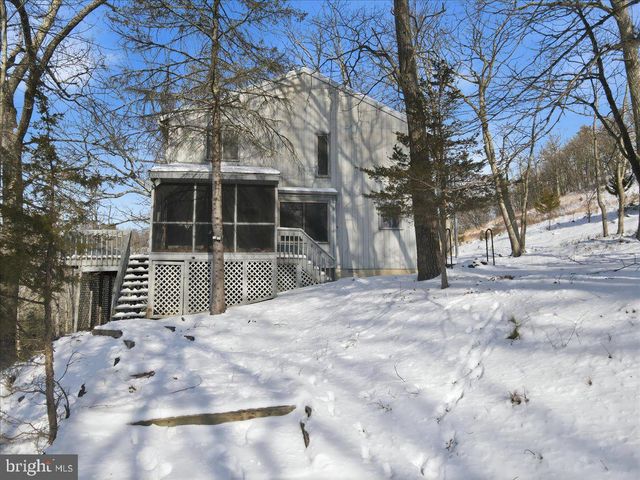 194 STAFFORD, Bushkill, PA 18324