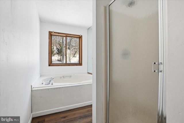 194 STAFFORD, Bushkill, PA 18324