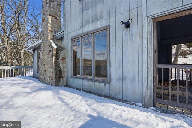 194 STAFFORD, Bushkill, PA 18324