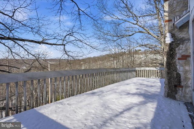 194 STAFFORD, Bushkill, PA 18324