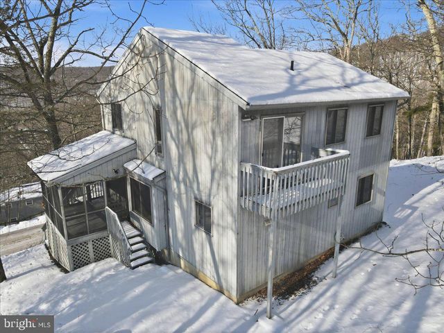 194 STAFFORD, Bushkill, PA 18324