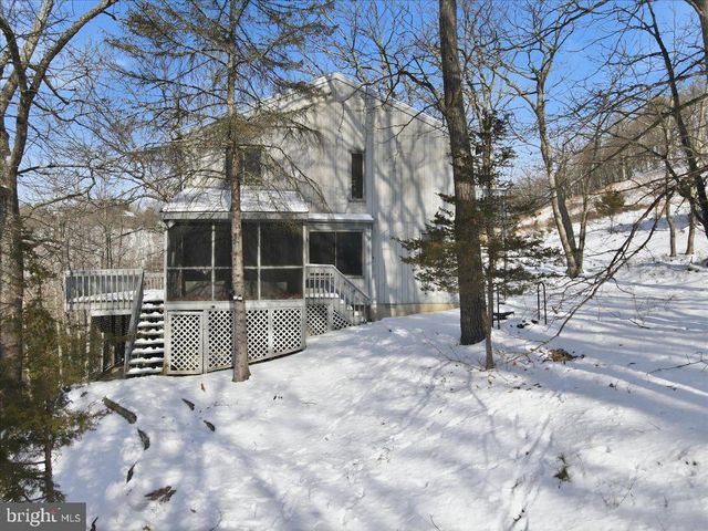 194 STAFFORD, Bushkill, PA 18324